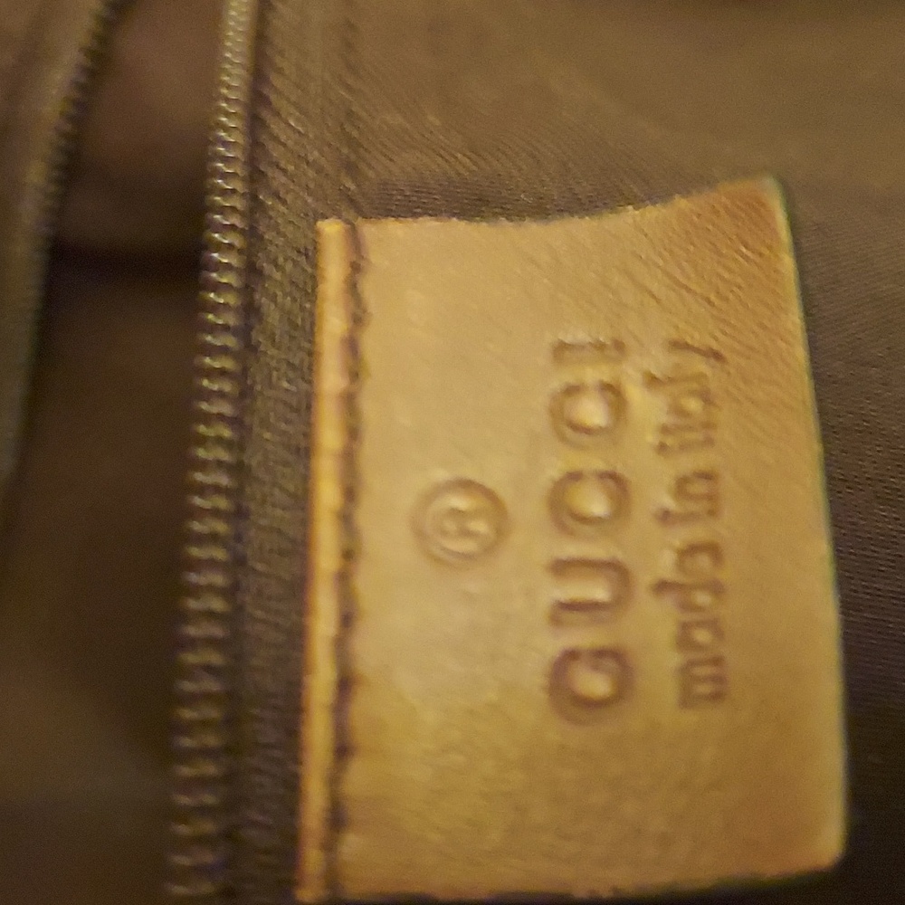 Gucci Brown/Beige GG Canvas Sukey Satchel - Picture 14 of 15